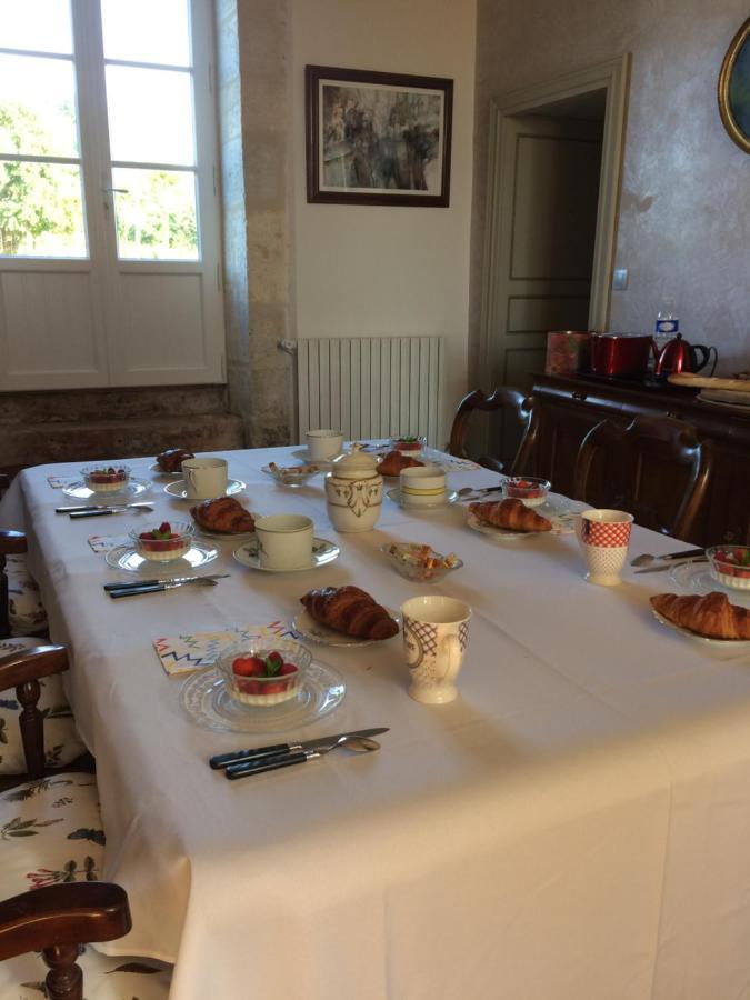 Le Logis Du Plessis Chaniers Exterior foto